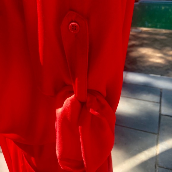 BGBGMaxazria Red Cocktail Dress. Item# 0078 - Picture 6 of 8